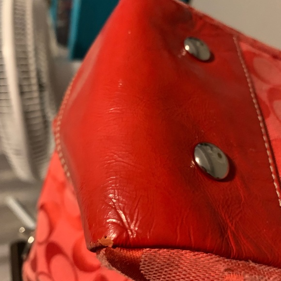 Coach Hand Bag - Picture 5 of 8